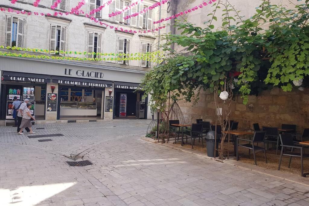 Superbe Loft T4 De 96 M2 Au Coeur Perigueux 아파트 외부 사진